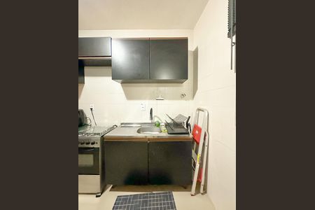 Apartamento para alugar com 100m², 2 quartos e 2 vagasCozinha