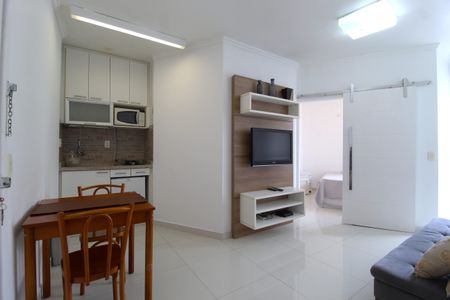 Sala/Cozinha de apartamento à venda com 1 quarto, 3125m² em Indianópolis, São Paulo