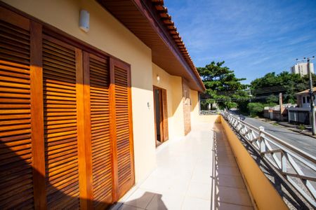 Casa para alugar com 396m², 3 quartos e 7 vagasVaranda