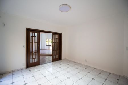 Casa para alugar com 396m², 3 quartos e 7 vagasSala 2