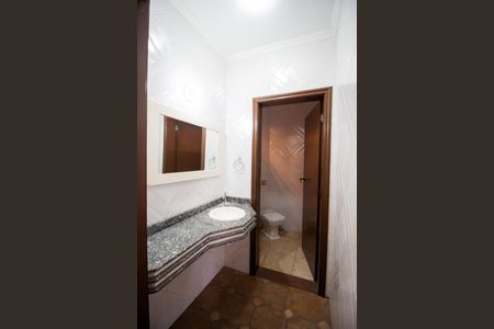 Casa para alugar com 396m², 3 quartos e 7 vagasLavabo