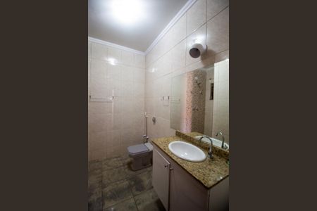 Casa para alugar com 396m², 3 quartos e 7 vagasBanheiro