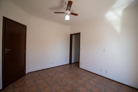 Casa para alugar com 396m², 3 quartos e 7 vagasSuíte