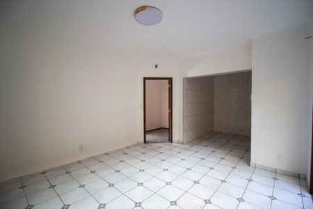 Casa para alugar com 396m², 3 quartos e 7 vagasSala 2