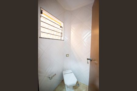 Casa para alugar com 396m², 3 quartos e 7 vagasLavabo