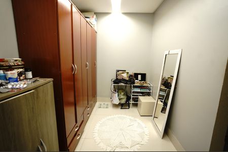 Casa para alugar com 300m², 2 quartos e 5 vagas