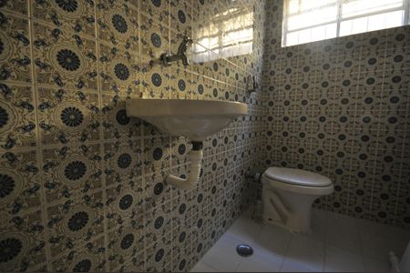 Casa à venda com 126m², 3 quartos e 2 vagasLavabo