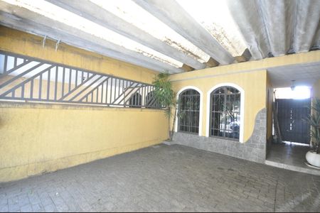 Casa à venda com 126m², 3 quartos e 2 vagasGaragem