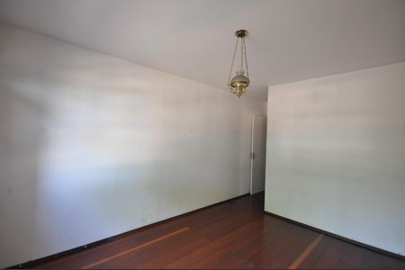 Casa à venda com 126m², 3 quartos e 2 vagasQuarto Suíte