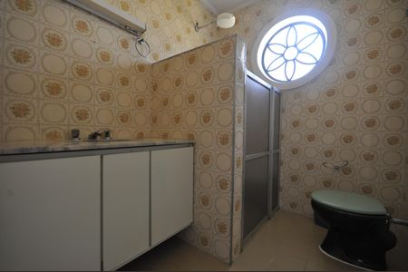 Casa à venda com 126m², 3 quartos e 2 vagasBanheiro Social