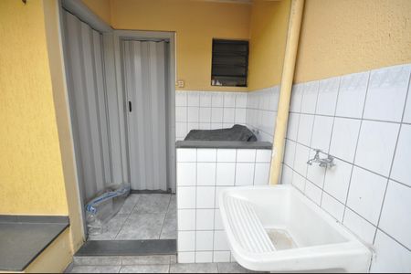 Casa à venda com 126m², 3 quartos e 2 vagasÁrea de Serviço