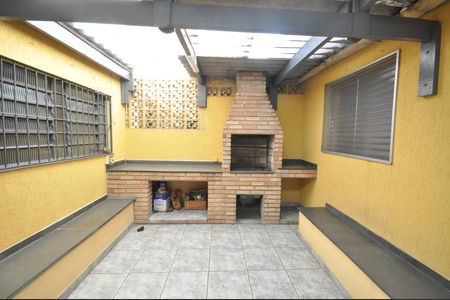 Casa à venda com 126m², 3 quartos e 2 vagasChurrasqueira