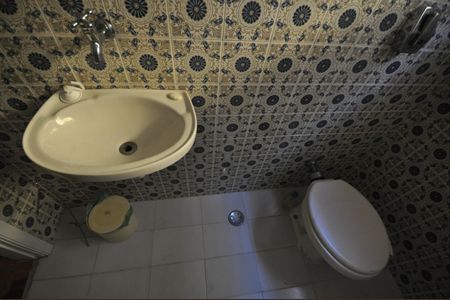 Casa à venda com 126m², 3 quartos e 2 vagasLavabo