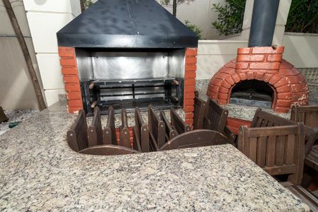 Apartamento para alugar com 87m², 2 quartos e 2 vagasÁrea comum - Churrasqueira