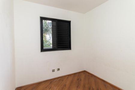 Apartamento para alugar com 87m², 2 quartos e 2 vagasQuarto