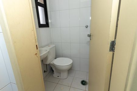Apartamento para alugar com 87m², 2 quartos e 2 vagasBanheiro de Serviço