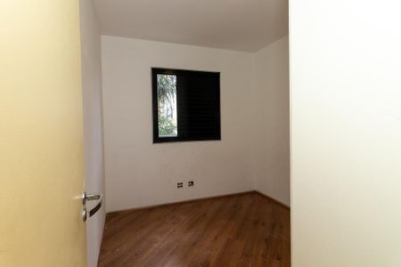 Apartamento para alugar com 87m², 2 quartos e 2 vagasQuarto
