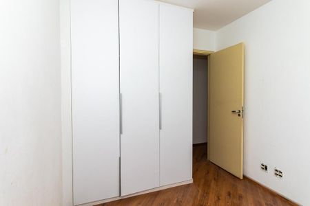 Apartamento para alugar com 87m², 2 quartos e 2 vagasQuarto