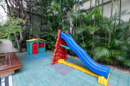 Apartamento para alugar com 87m², 2 quartos e 2 vagasÁrea comum - Playground