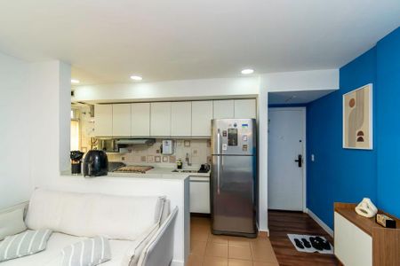 Sala de apartamento à venda com 2 quartos, 45m² em Vicente de Carvalho, Rio de Janeiro