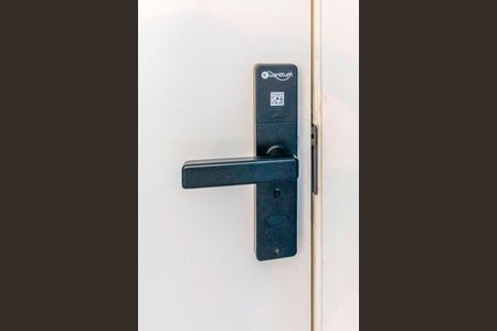 Apartamento à venda com 45m², 2 quartos e 1 vagaSala - Fechadura eletrônica