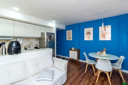 Sala de apartamento à venda com 2 quartos, 45m² em Vicente de Carvalho, Rio de Janeiro