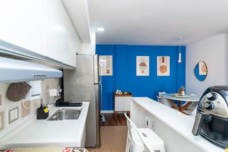 Apartamento à venda com 45m², 2 quartos e 1 vagaCozinha