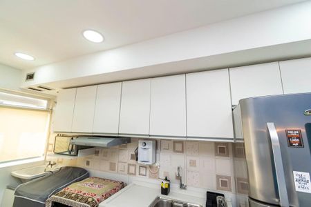 Apartamento à venda com 45m², 2 quartos e 1 vagaCozinha - Armários