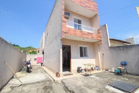 Casa para alugar com 15m², 2 quartos e 2 vagas Casa para alugar com 15m², 2 quartos e 2 vagasQuintal