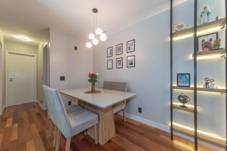 Sala de apartamento à venda com 2 quartos, 94m² em Vila Cordeiro, São Paulo