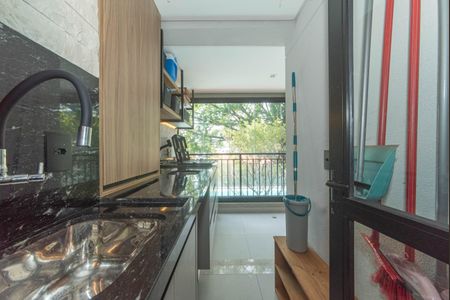 Apartamento à venda com 94m², 2 quartos e 2 vagasLavanderia