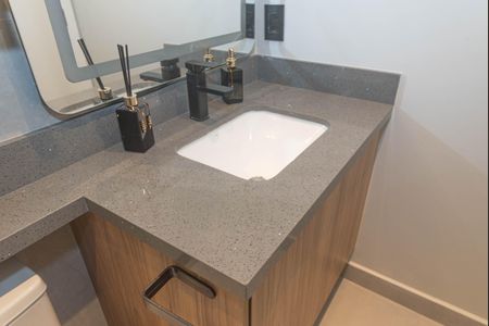 Apartamento à venda com 94m², 2 quartos e 2 vagasBanheiro Social