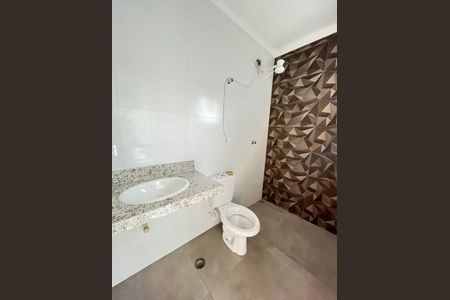 Casa à venda com 2 quartos, 140m² em Vila Palmeiras, São Paulo