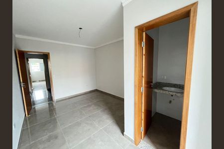 Casa à venda com 2 quartos, 140m² em Vila Palmeiras, São Paulo