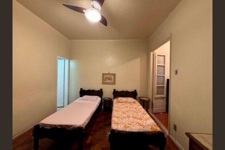 Apartamento à venda com 163m², 3 quartos e 1 vagaSuíte 