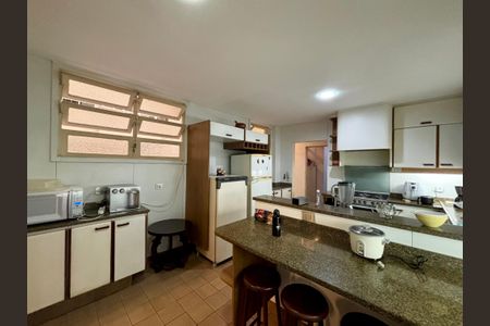 Apartamento à venda com 163m², 3 quartos e 1 vagaCozinha