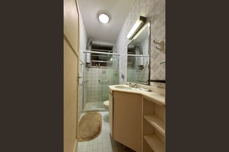 Apartamento à venda com 163m², 3 quartos e 1 vagaBanheiro social 2