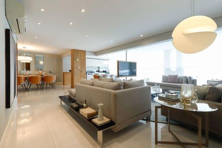 Apartamento à venda com 3 quartos, 241m² em Água Branca, São Paulo