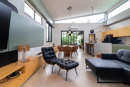 Casa à venda com 3 quartos, 346m² em Colinas da Anhanguera, Santana de Parnaíba