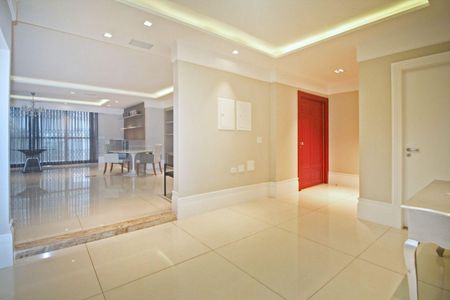 Casa à venda com 3 quartos, 300m² em Jardim Luzitania, São Paulo