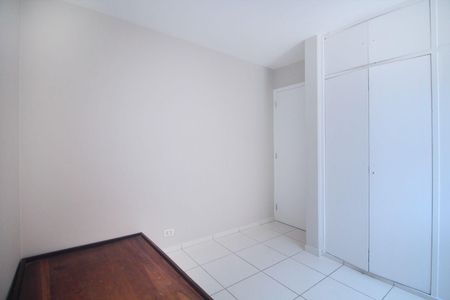 Casa à venda com 3 quartos, 300m² em Jardim Luzitania, São Paulo