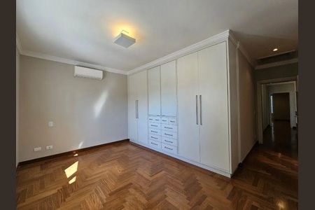 Casa à venda com 5 quartos, 470m² em Alphaville Residencial Dois, Barueri