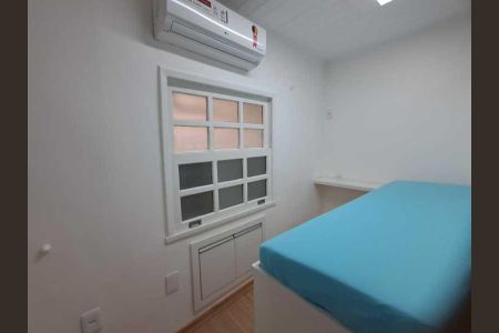 Casa à venda com 6 quartos, 236m² em Catete, Rio de Janeiro