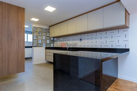 Apartamento à venda com 3 quartos, 129m² em Higienópolis, São Paulo