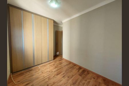 Apartamento à venda com 3 quartos, 71m² em Centro, Barueri