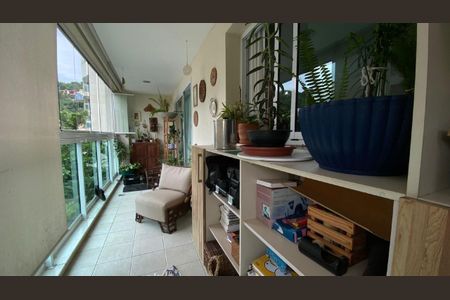 Apartamento à venda com 148m², 4 quartos e 2 vagas