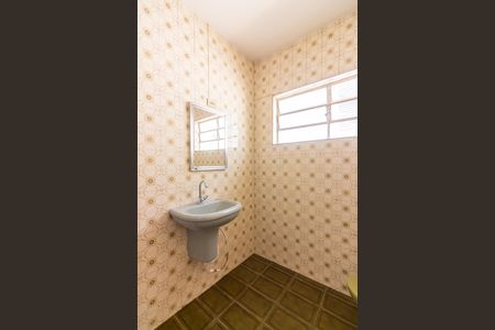 Casa para alugar com 125m², 4 quartos e 2 vagasBanheiro 1