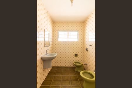 Casa para alugar com 125m², 4 quartos e 2 vagasBanheiro 1