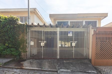 Casa para alugar com 125m², 4 quartos e 2 vagasFachada