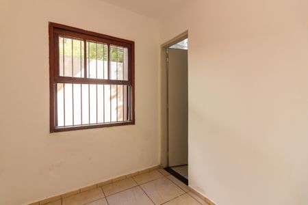 Casa para alugar com 125m², 4 quartos e 2 vagasComodo 